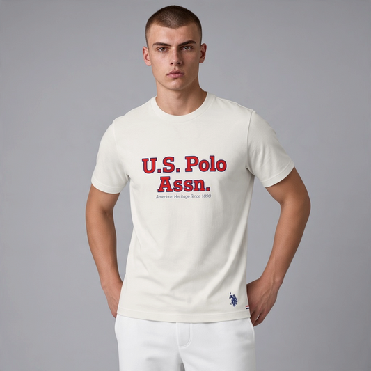 Camiseta de algodón color crema de www.treshop.com.co con logo U.S. Polo Assn. y estampado frontal para hombre