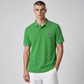 Camisa polo verde de algodón www.treshop.com.co con detalles en contraste en cuello y mangas y logo bordado en pecho