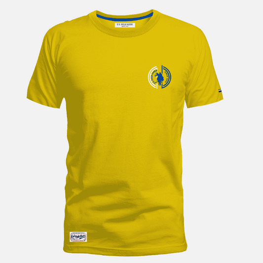 Camiseta amarilla de cuello redondo para hombre de www.treshop.com.co con logo estampado en el pecho