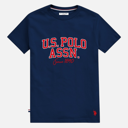 Camiseta azul marino de manga corta para hombre de www.treshop.com.co con logo U.S. POLO ASSN. en rojo