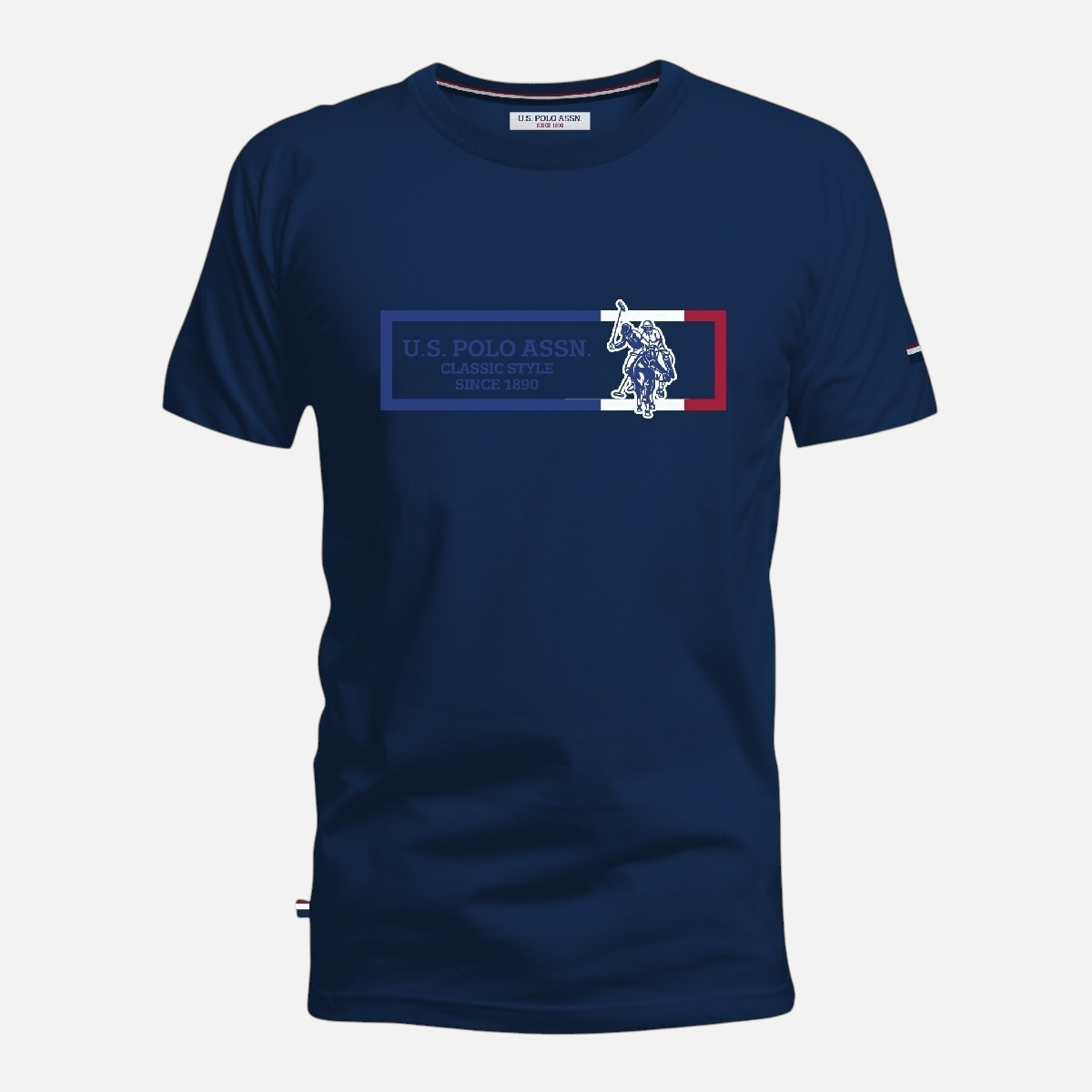 Camiseta azul marino de algodón para hombre de www.treshop.com.co con logo frontal y cuello redondo