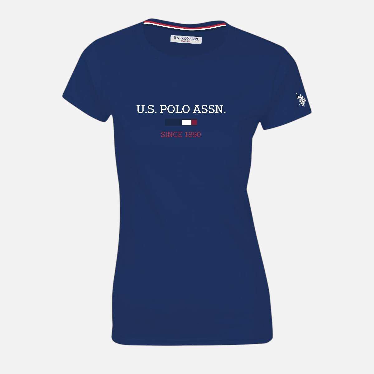 Camiseta azul marino para mujer de www.treshop.com.co con logo U.S. POLO ASSN. y detalles tricolores en el cuello