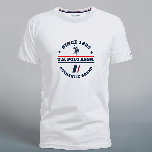 Camiseta blanca de algodón www.treshop.com.co con logo estampado de U.S. Polo Assn. en el pecho, corte regular fit.