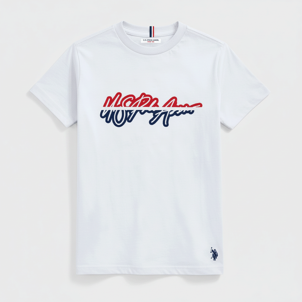 Camiseta blanca de manga corta www.treshop.com.co con estampado frontal rojo y azul y logo bordado