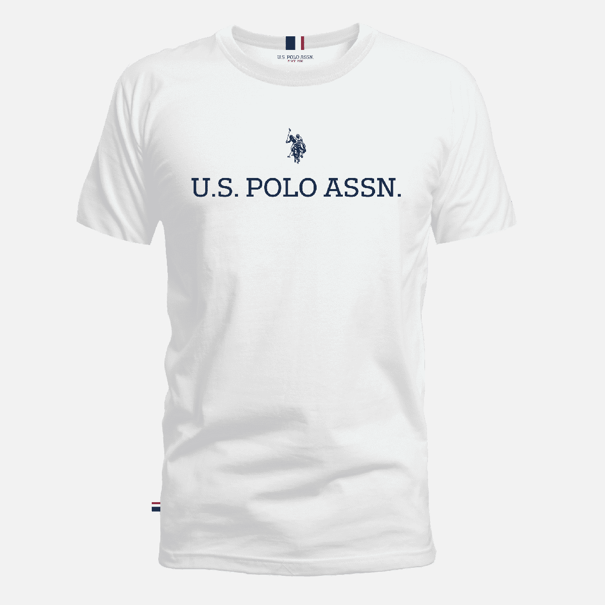 Camiseta blanca de manga corta www.treshop.com.co con logo azul marino de U.S. POLO ASSN. en el pecho