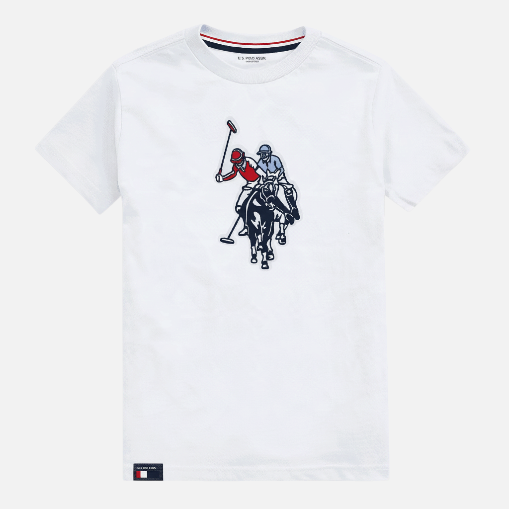 Camiseta blanca de algodón www.treshop.com.co con estampado central de jugadores de polo y parche en el dobladillo