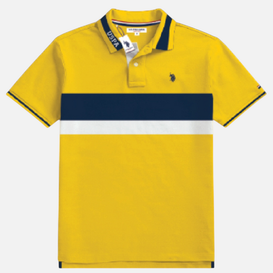 Polo amarillo para hombre de www.treshop.com.co con franjas horizontales azul marino y blancas y logo bordado