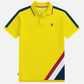 Polo www.treshop.com.co para hombre en color amarillo con detalles en azul marino y blanco y logo bordado en el pecho