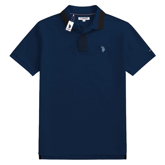 Camiseta polo azul marino www.treshop.com.co con cuello en contraste y logotipo bordado en el pecho para hombre