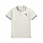 Polo para hombre www.treshop.com.co de algodón color crema con cuello y mangas de rayas tricolores y logo bordado