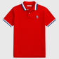 Camiseta polo roja para hombre de www.treshop.com.co con cuello y puños acanalados a rayas y logo bordado en el pecho