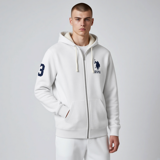 Sudadera con capucha y cremallera gris claro www.treshop.com.co con forro de borrego y logo azul marino en el pecho